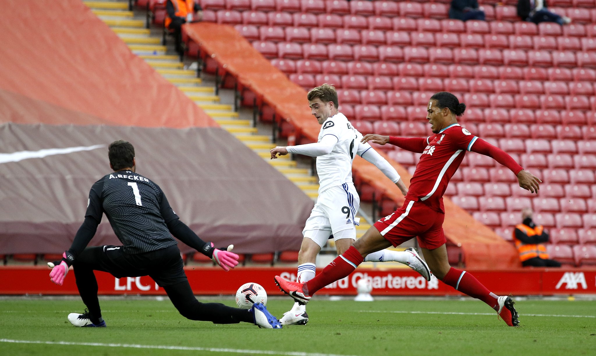 无论是夜色 无论是夜色